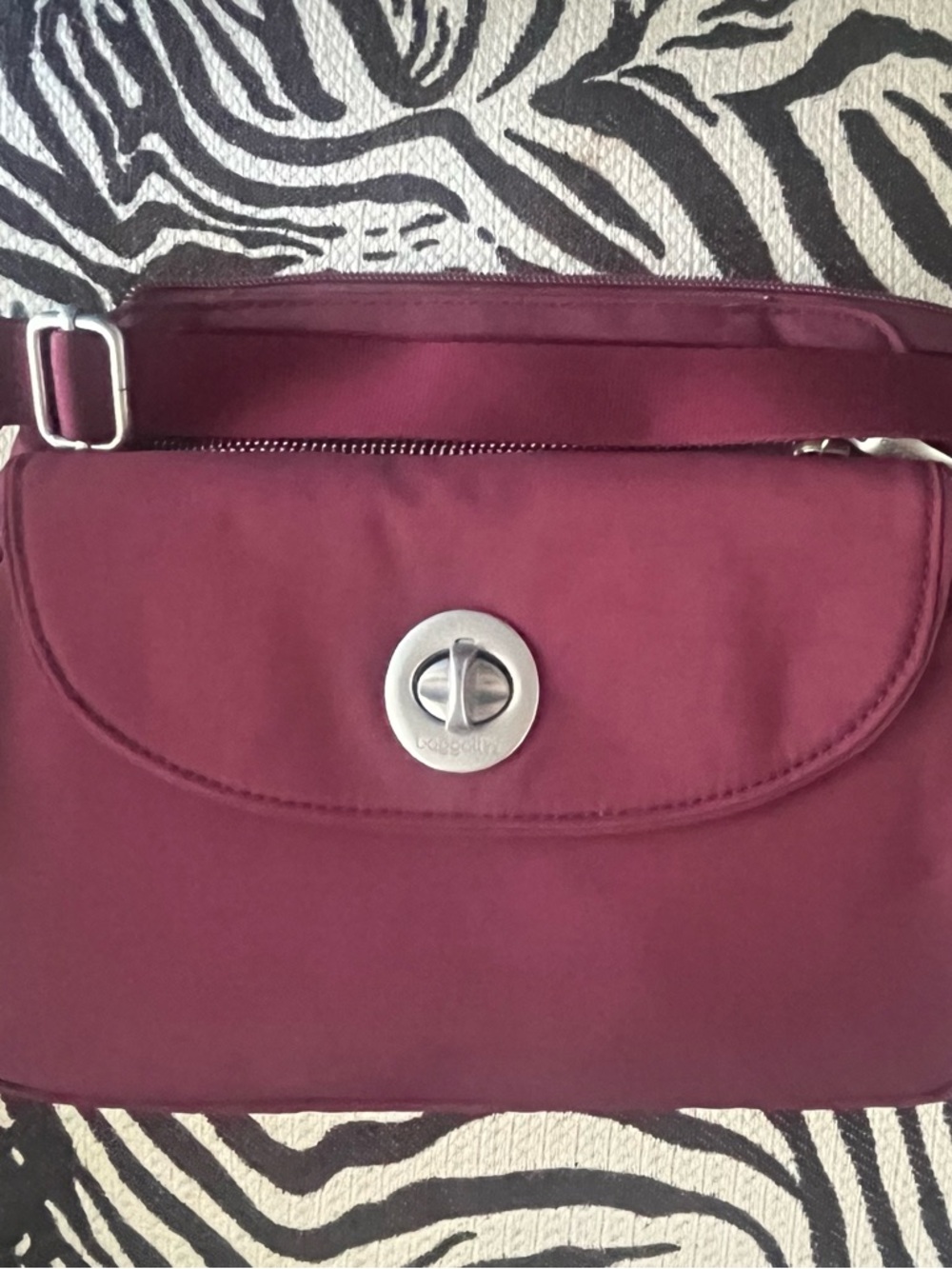 Bagallini Calais RFID Crossbody Bag